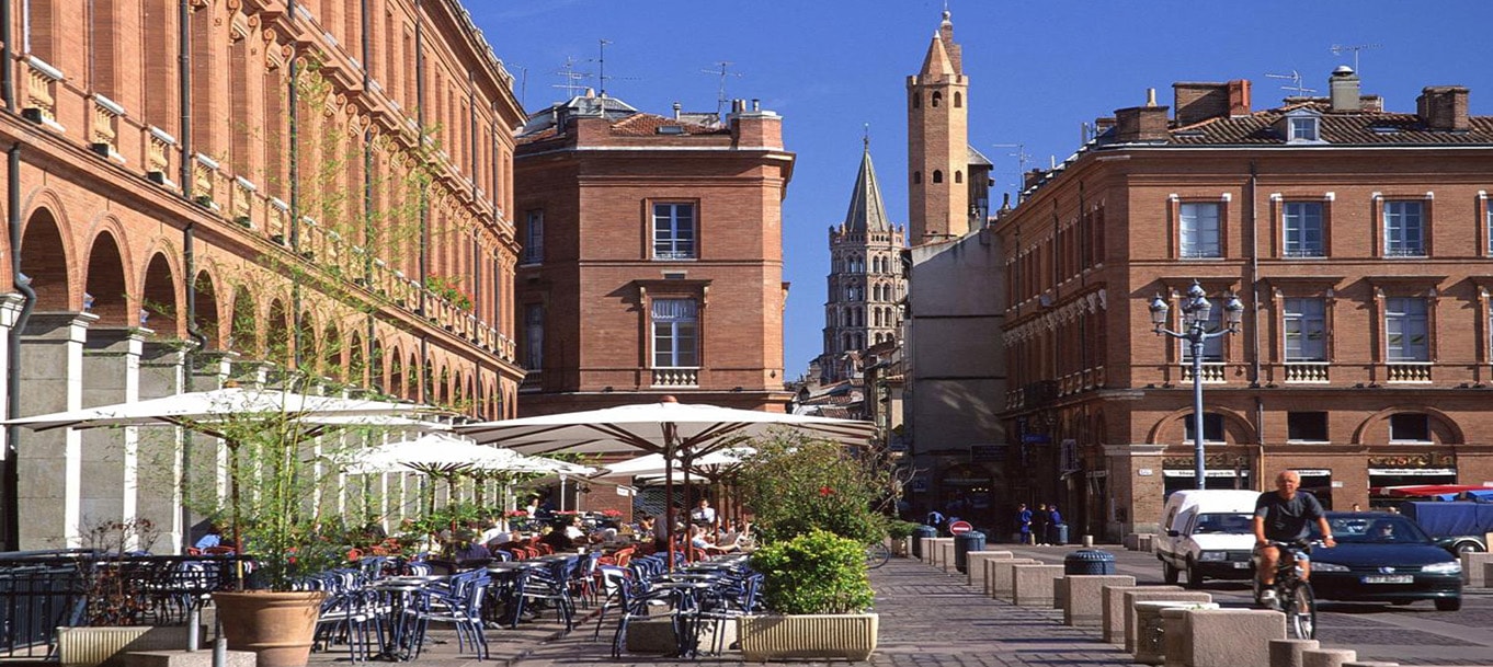 La résidence Les Jardins de Launac situé à Toulouse dans les Midi-Pyrénées La résidence Les Jardins de Launac situé à Toulouse dans les Midi-Pyrénées