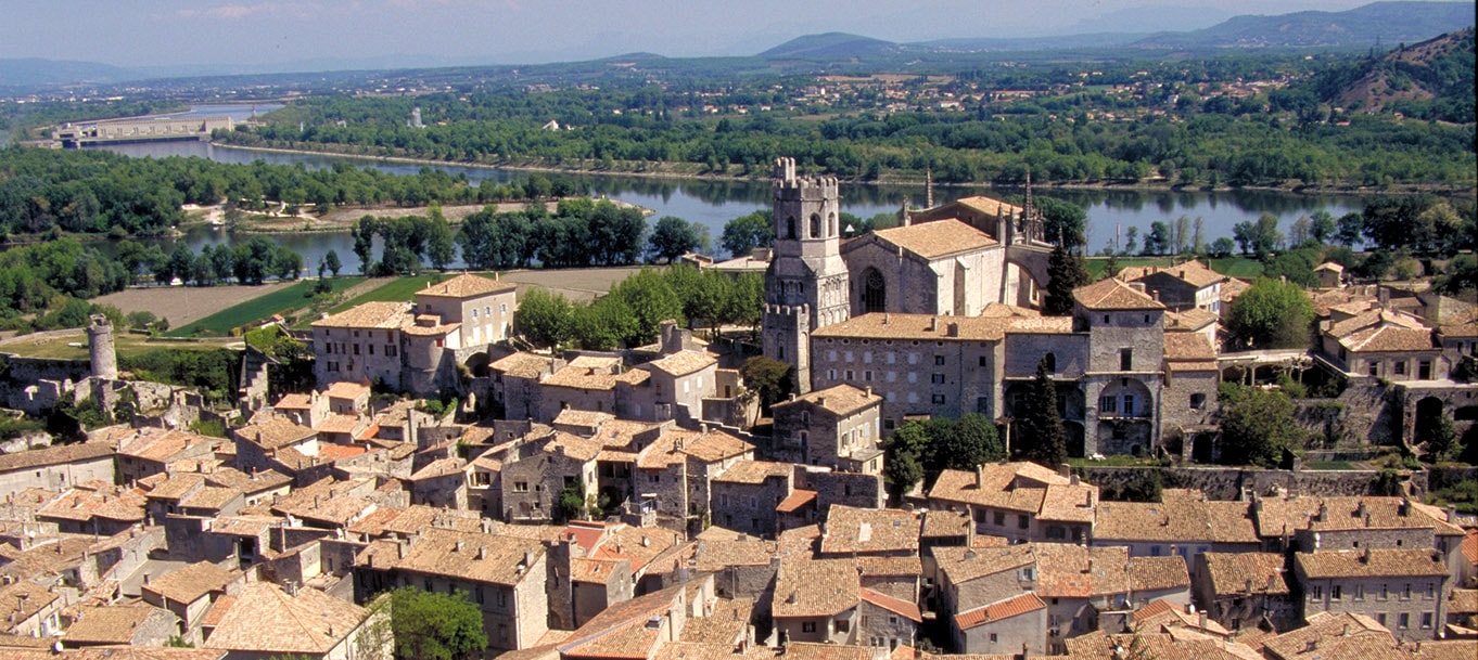 Visitez une maison neuve du programme Le Grand Romain à Pont-Saint-Esprit (Gard) Visitez une maison neuve du programme Le Grand Romain à Pont-Saint-Esprit (Gard)